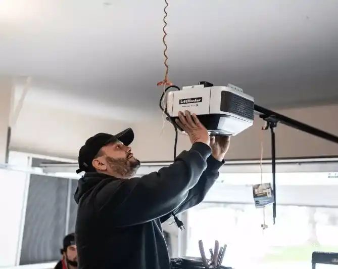 Checking-the-LiftMaster-Garage-Door-Opener