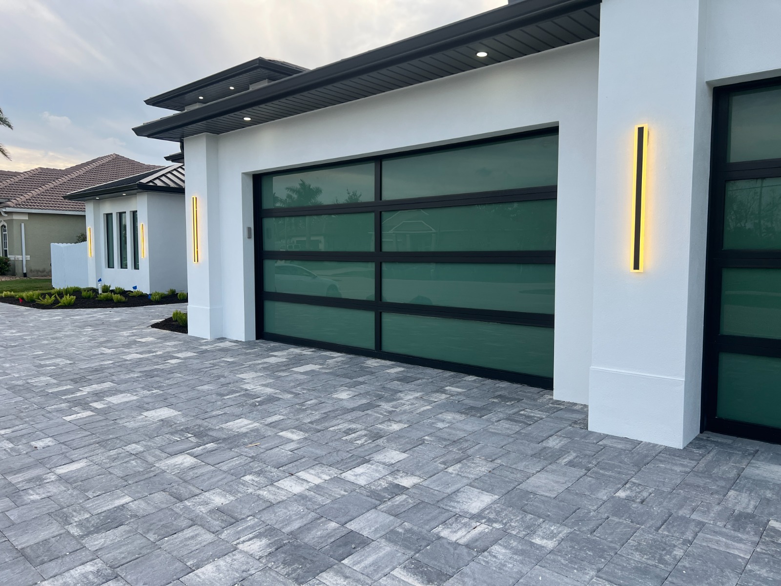 77221DF6-F084-4684-AE5A-FC14F84A5B0F